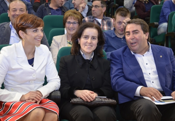 Cuatro opciones políticas en Santa Comba