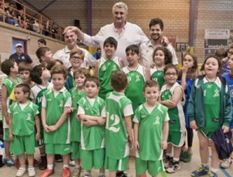 La Escola Xiria organizará el Pequebasket sin ayuda de la Deputación