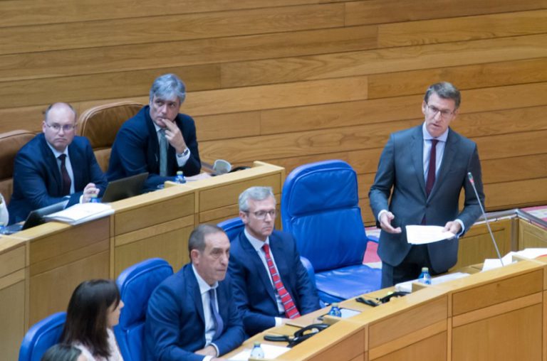 Feijóo insiste en que no permitirá la segregación de las actividades de Ferroatlántica