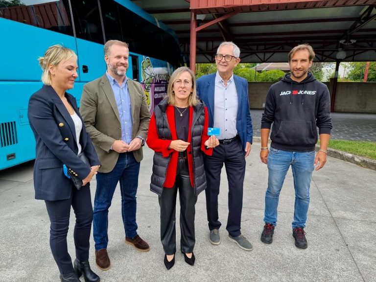 Los descuentos provocan el aumento del uso del transporte en Carballo